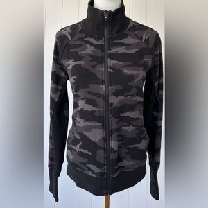 Athleta‎ Brand Women’s Triumph Camo Printed Jacket Size Small